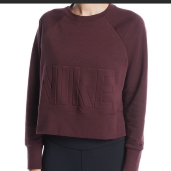 Nike Sweaters - Nike cropped sweater